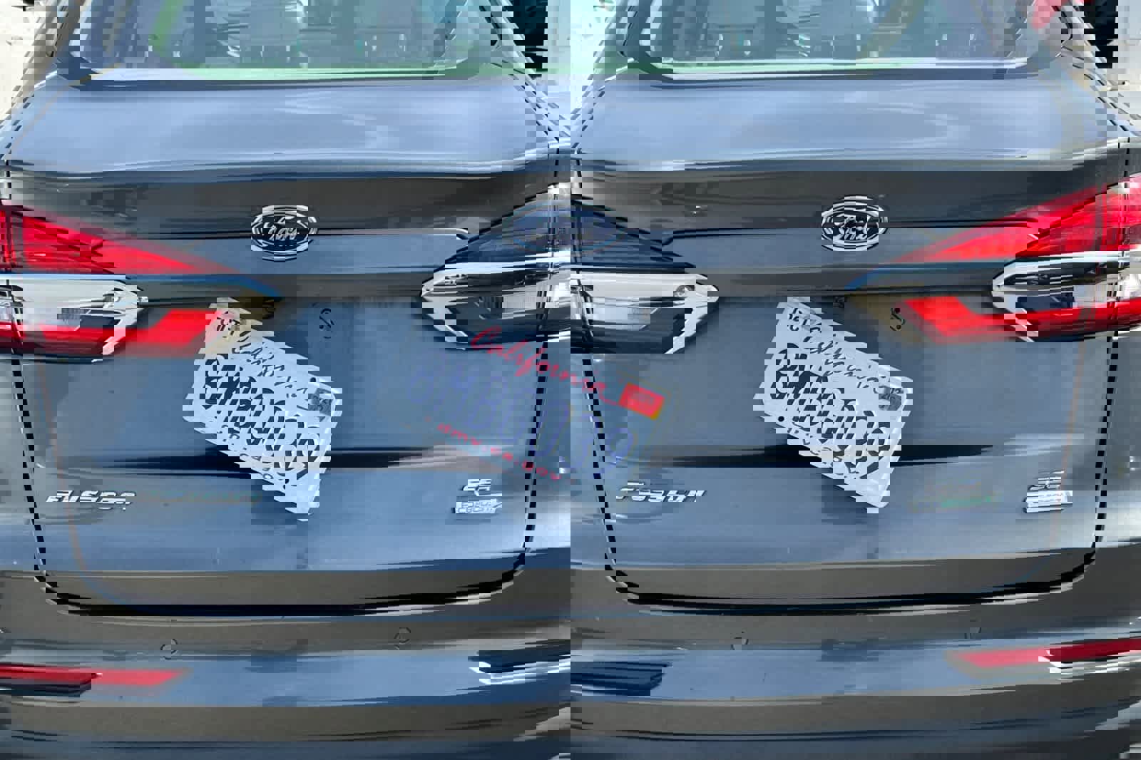 Used 2019 Ford Fusion SE image 16