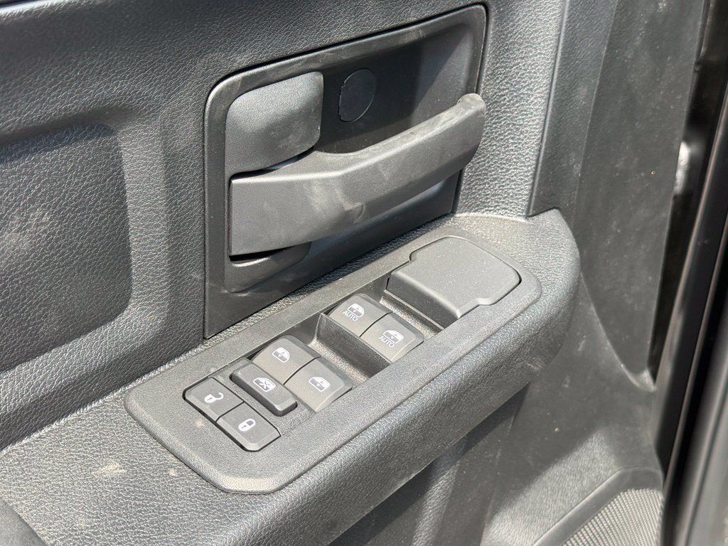 New 2026 RAM 3500 Tradesman AWD/4WD image 11