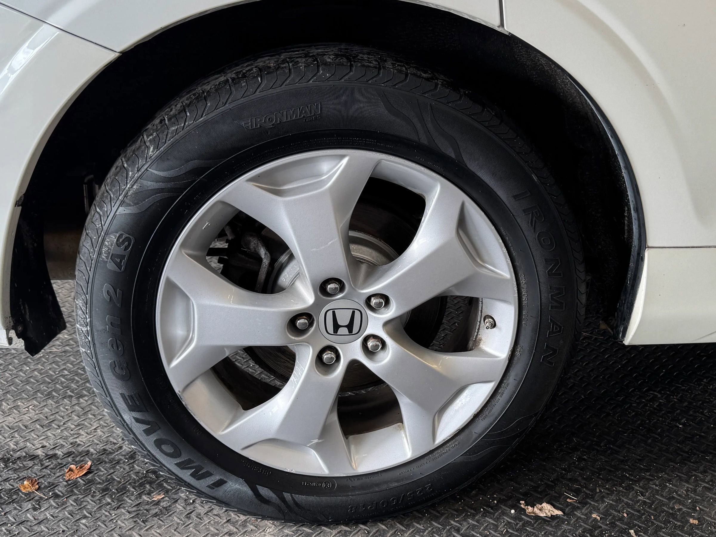 Used 2010 Honda Crosstour EX-L image 11