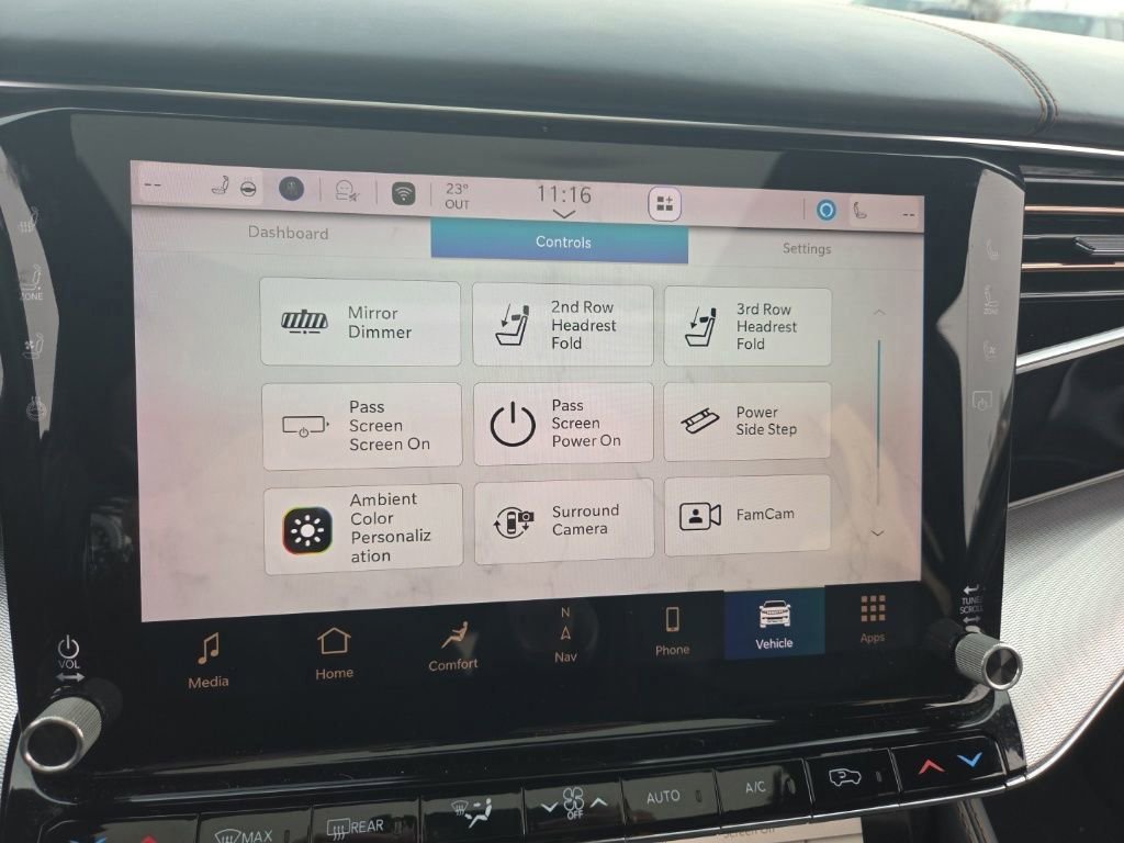 Used 2022 Jeep Grand Wagoneer Series III w/ Rear Seat Video Group 1 image 33