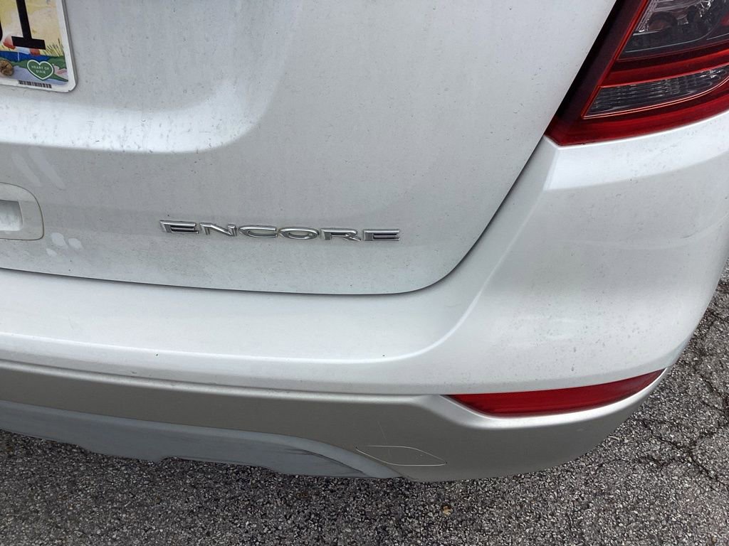 Used 2019 Buick Encore Preferred w/ Safety Package FWD image 17