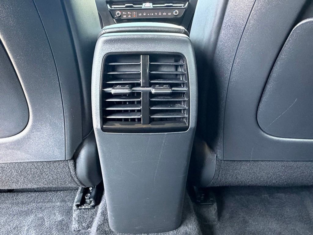 Used 2024 Kia Niro EX FWD image 37