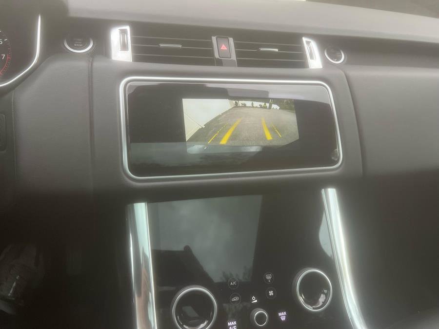 Used 2020 Land Rover Range Rover Sport HSE image 11