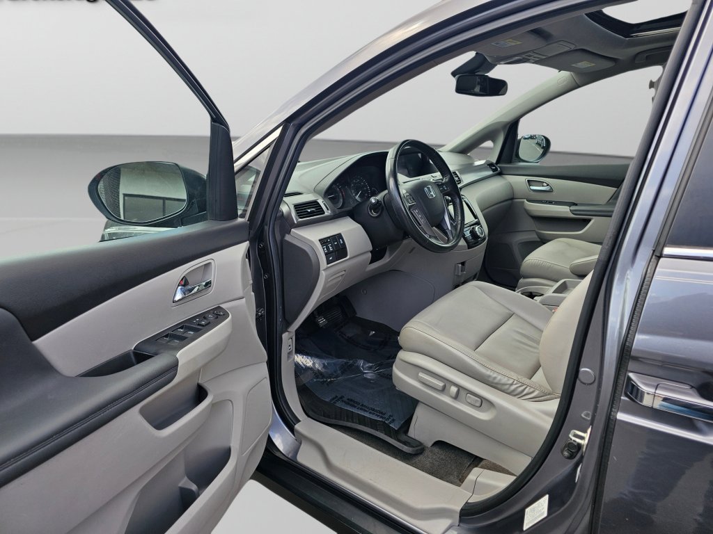 Used 2014 Honda Odyssey EX-L image 18