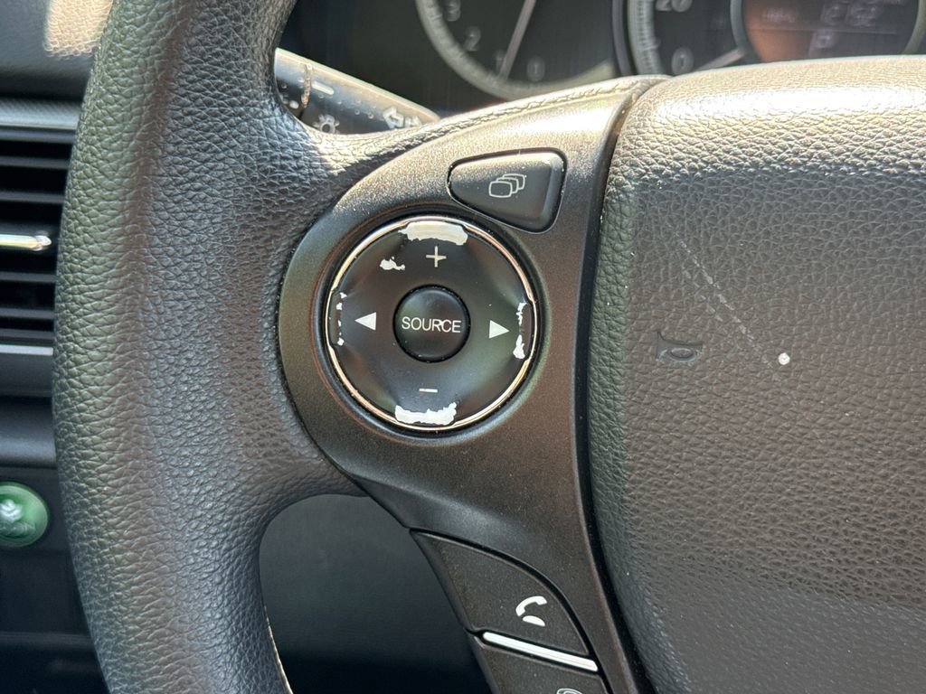 Used 2013 Honda Accord LX image 28