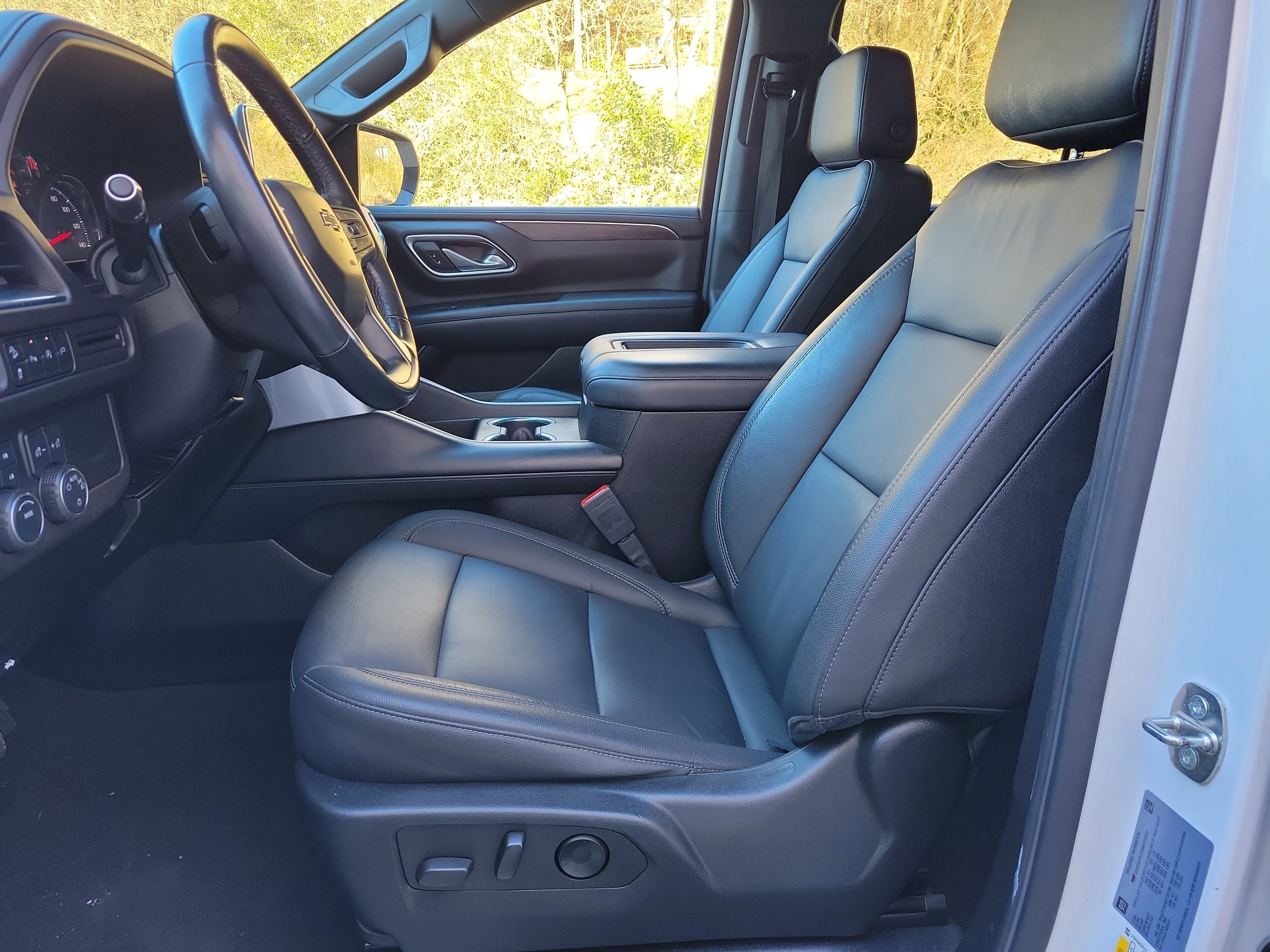 Used 2021 Chevrolet Tahoe Z71 image 14