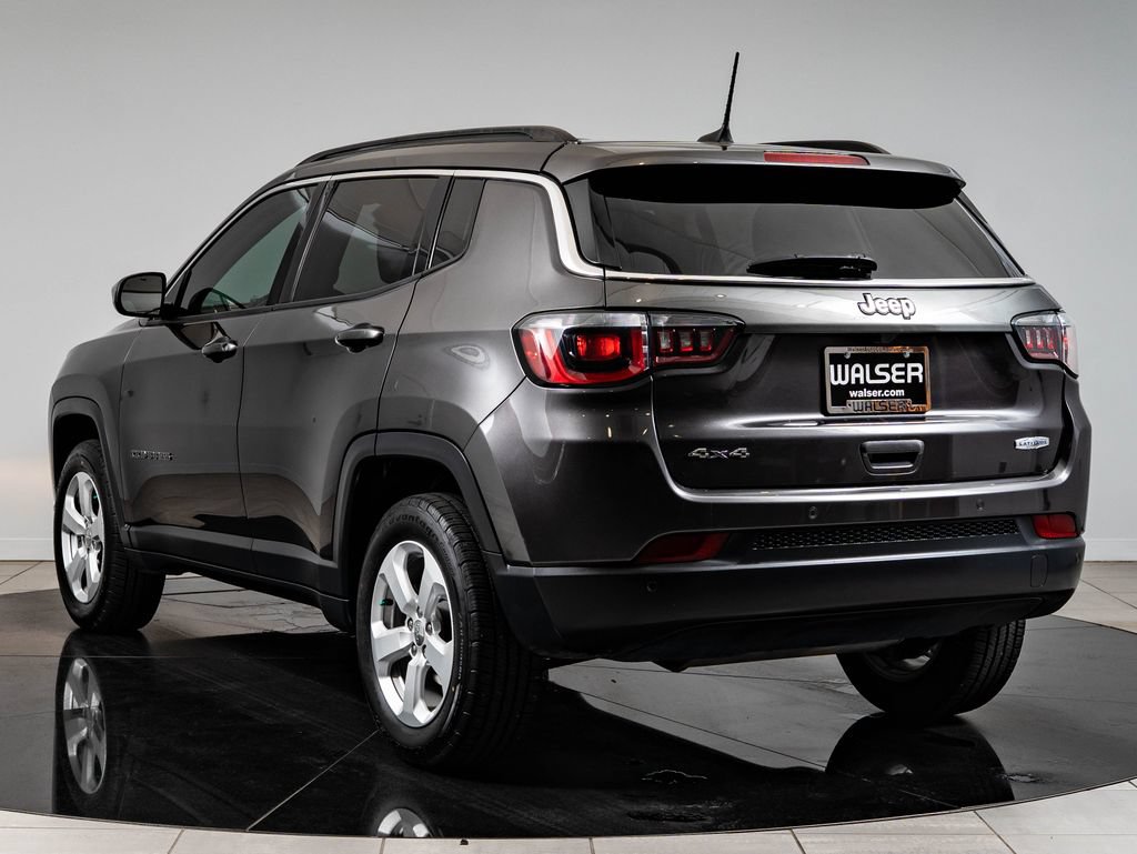 Used 2018 Jeep Compass Latitude w/ Popular Equipment Group AWD/4WD image 6