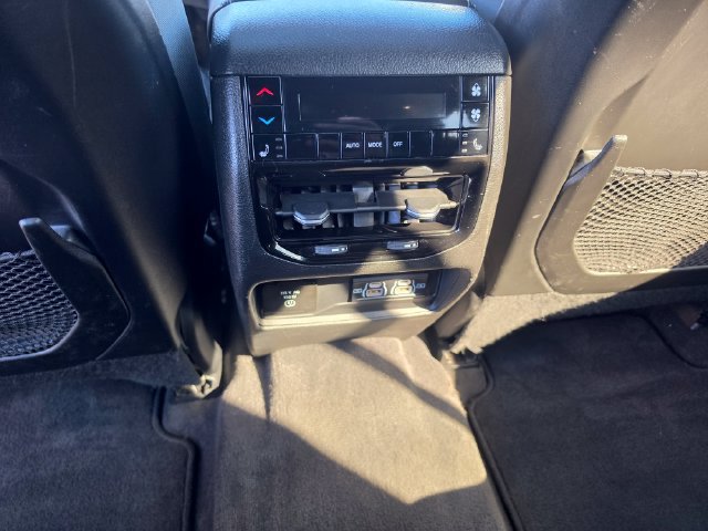 Used 2021 Jeep Grand Cherokee L Overland AWD/4WD image 12