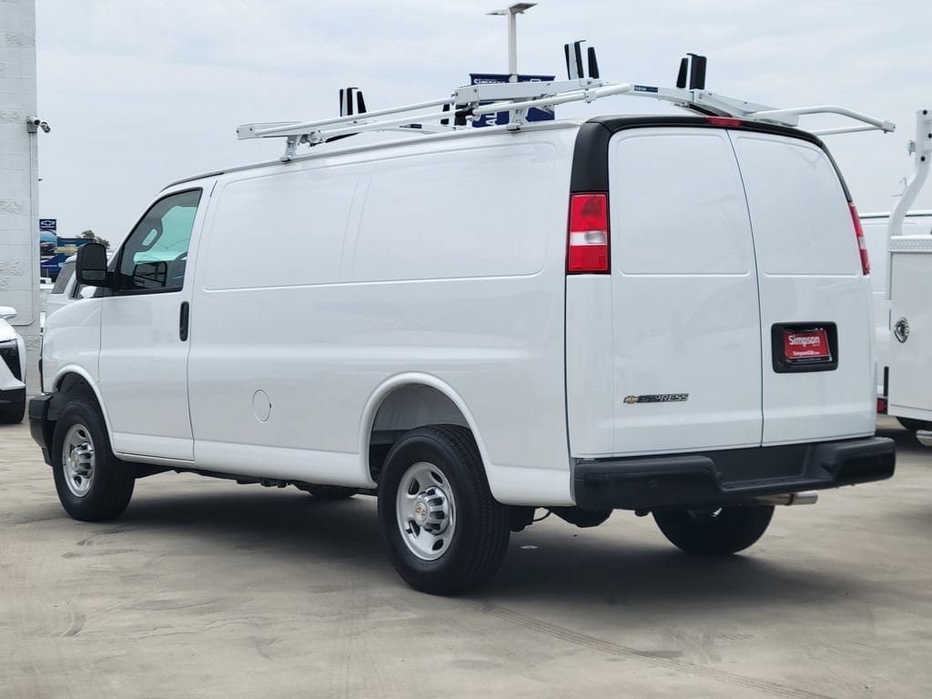 New 2026 Chevrolet Express 2500 w/ Driver Convenience Package RWD image 2