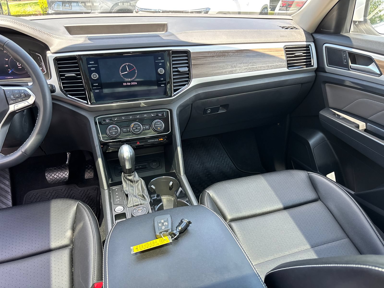 Used 2023 Volkswagen Atlas SEL AWD/4WD image 31