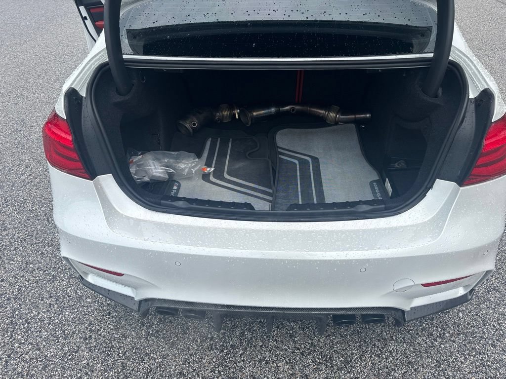 Used 2018 BMW M3 w/ Competition Package RWD image 18