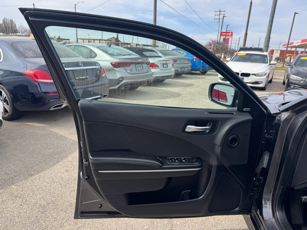 Used 2021 Dodge Charger R/T w/ Navigation & Travel Group image 25