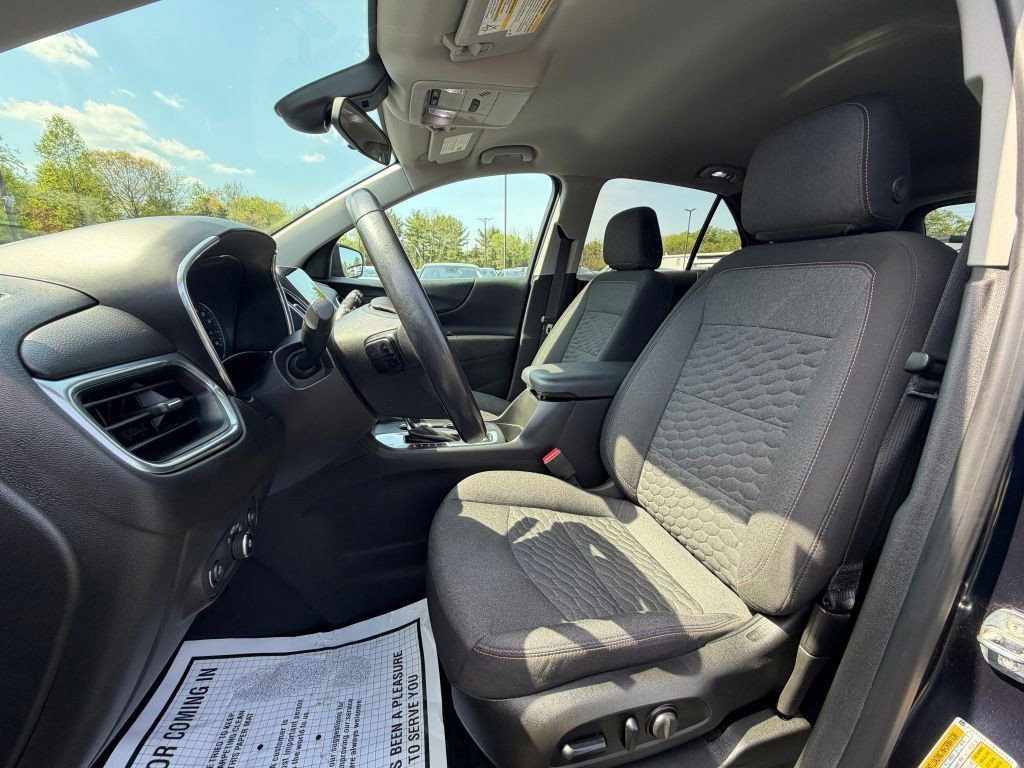 Used 2021 Chevrolet Equinox LT FWD image 11