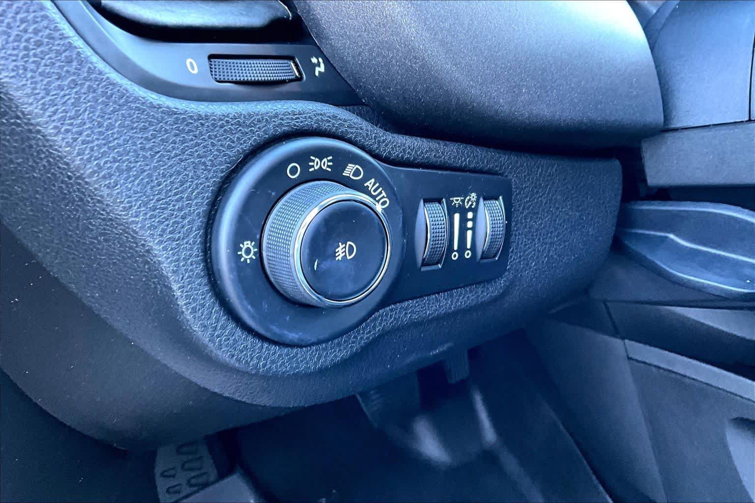 Used 2017 FIAT 500X Trekking AWD/4WD image 33