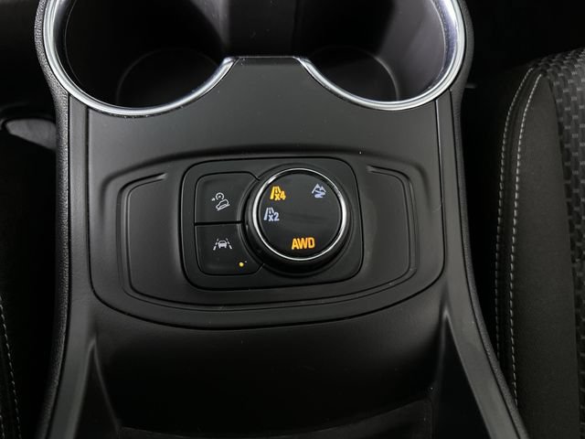 Used 2024 GMC Terrain SLE AWD/4WD image 19