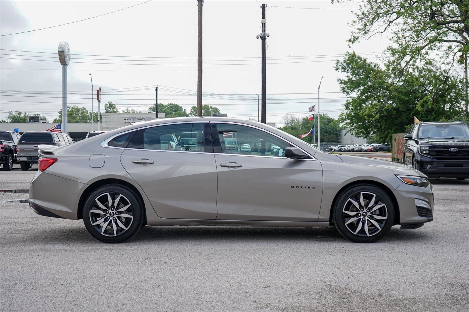 Used 2022 Chevrolet Malibu RS w/ LPO, Convenience Package 1 image 4