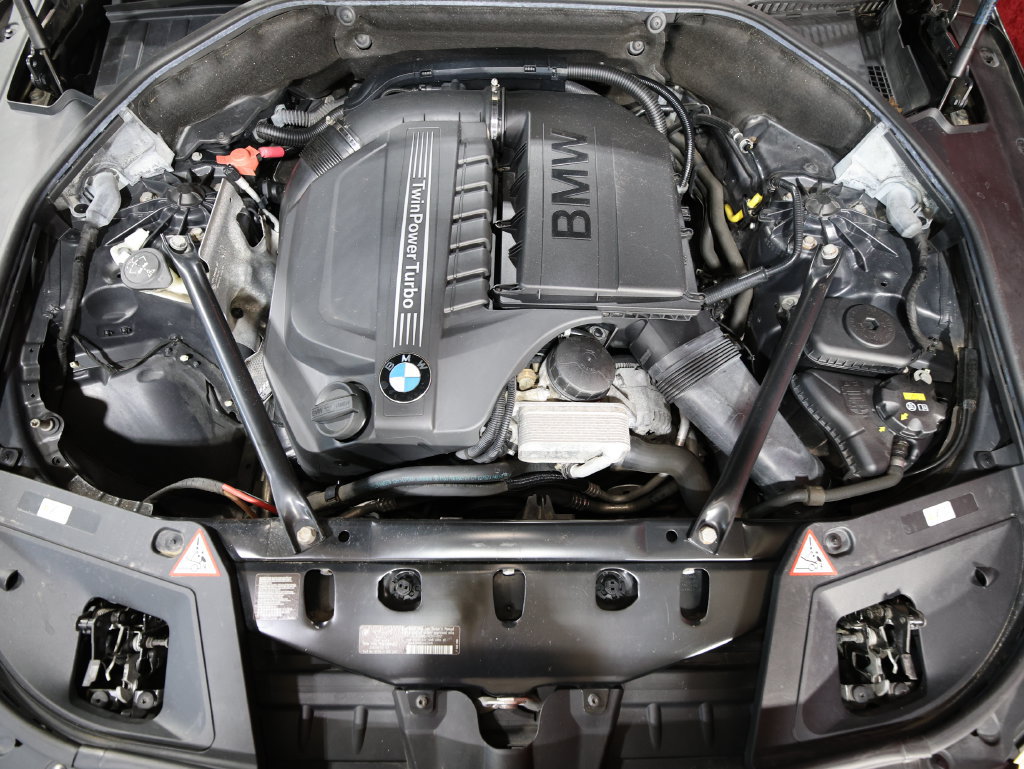 Used 2015 BMW 535i Gran Turismo xDrive AWD/4WD image 27