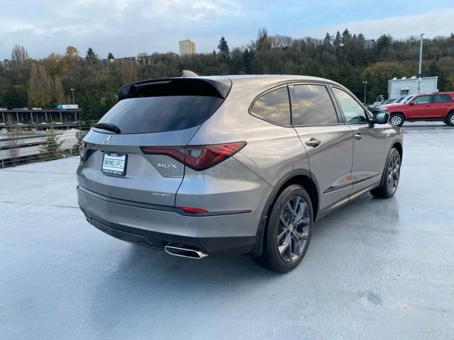 Used 2023 Acura MDX A-Spec image 8