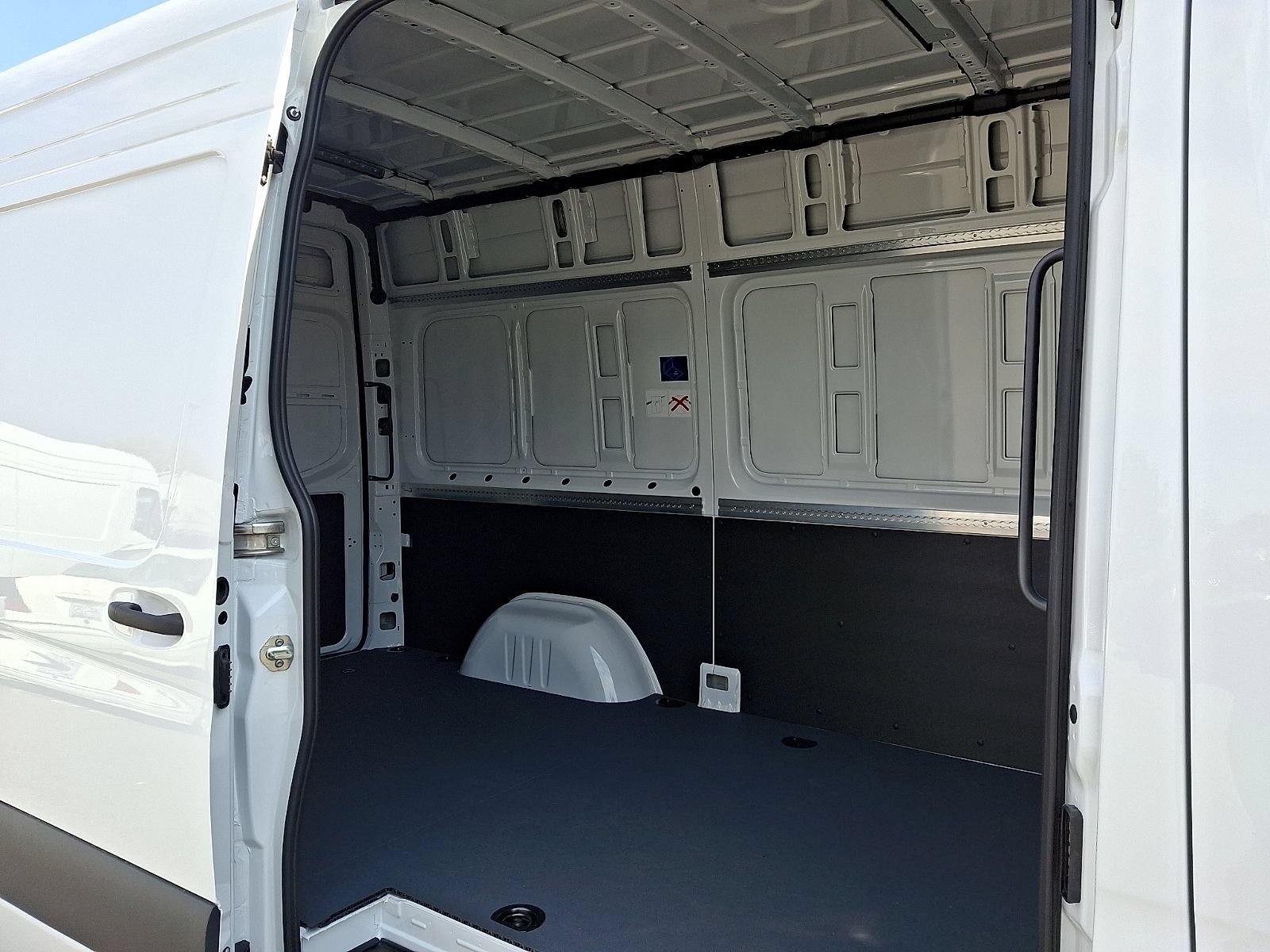 New 2026 Mercedes-Benz Sprinter 2500 image 6