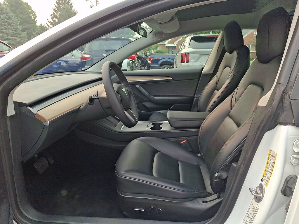 Used 2023 Tesla Model 3 Standard Range RWD image 15