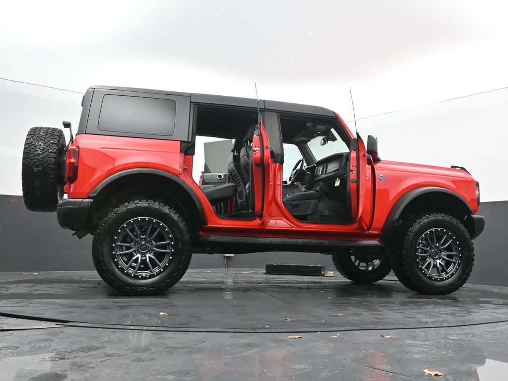 Used 2023 Ford Bronco Black Diamond image 68