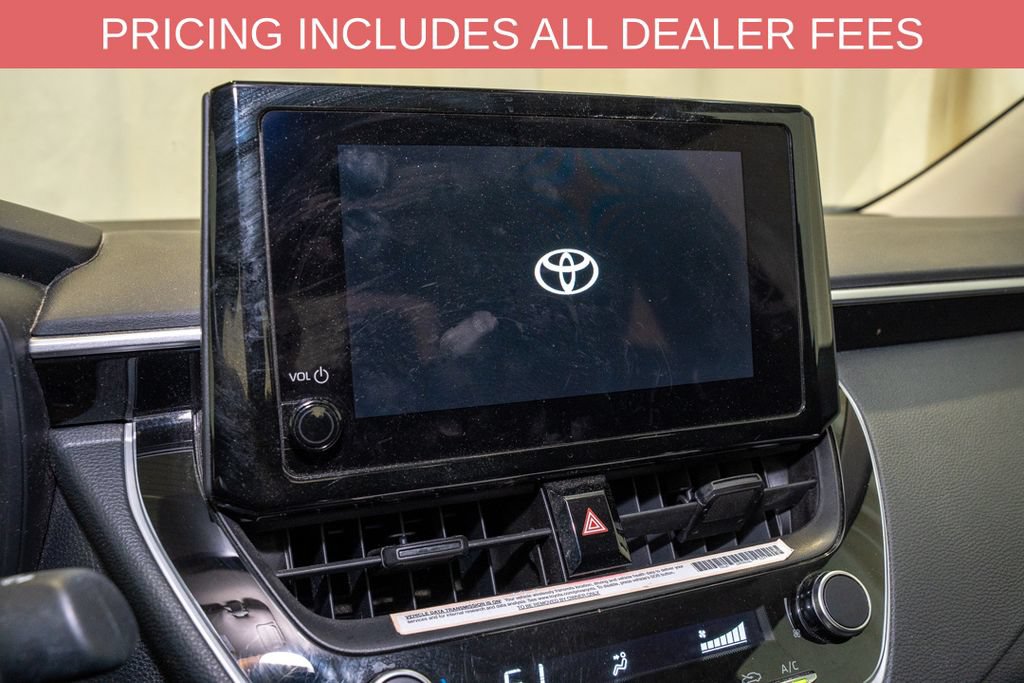 Used 2024 Toyota Corolla LE FWD image 12