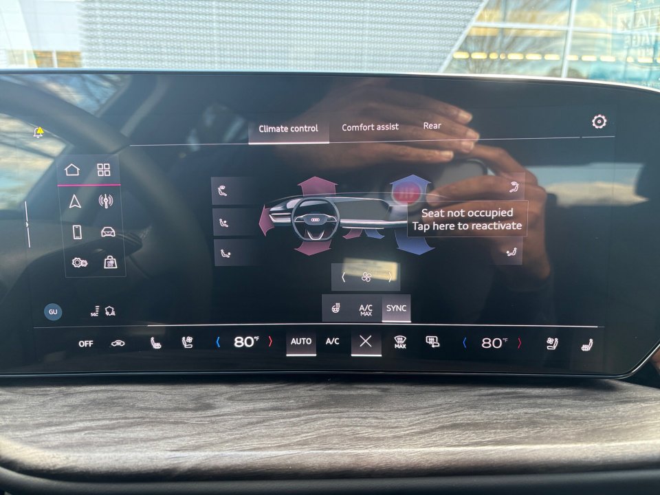 Certified 2025 Audi Q5 Premium Plus w/ Premium Plus image 18