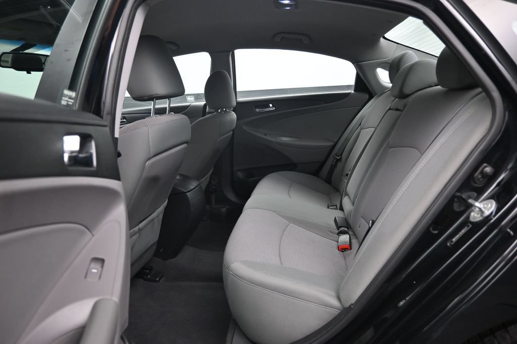 Used 2014 Hyundai Sonata GLS w/ Popular Equipment Group 2 FWD image 19