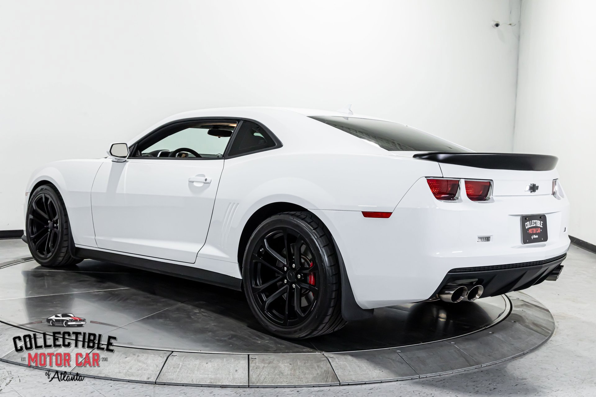 Used 2013 Chevrolet Camaro SS w/ SS Performance Package image 13