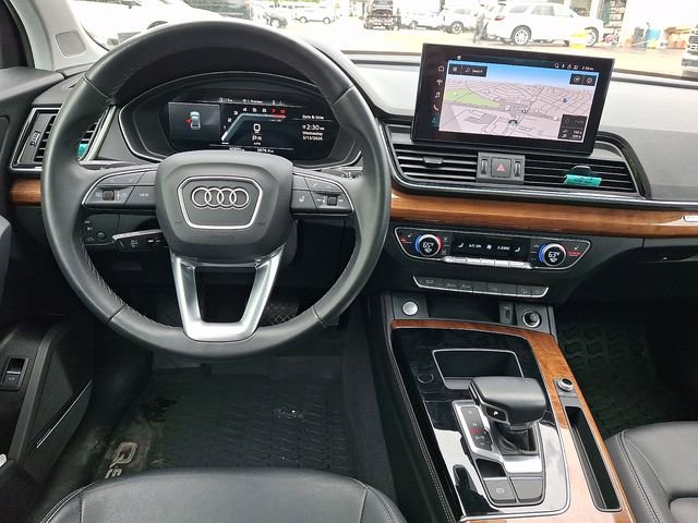 Used 2023 Audi Q5 2.0T Premium Plus AWD/4WD image 11