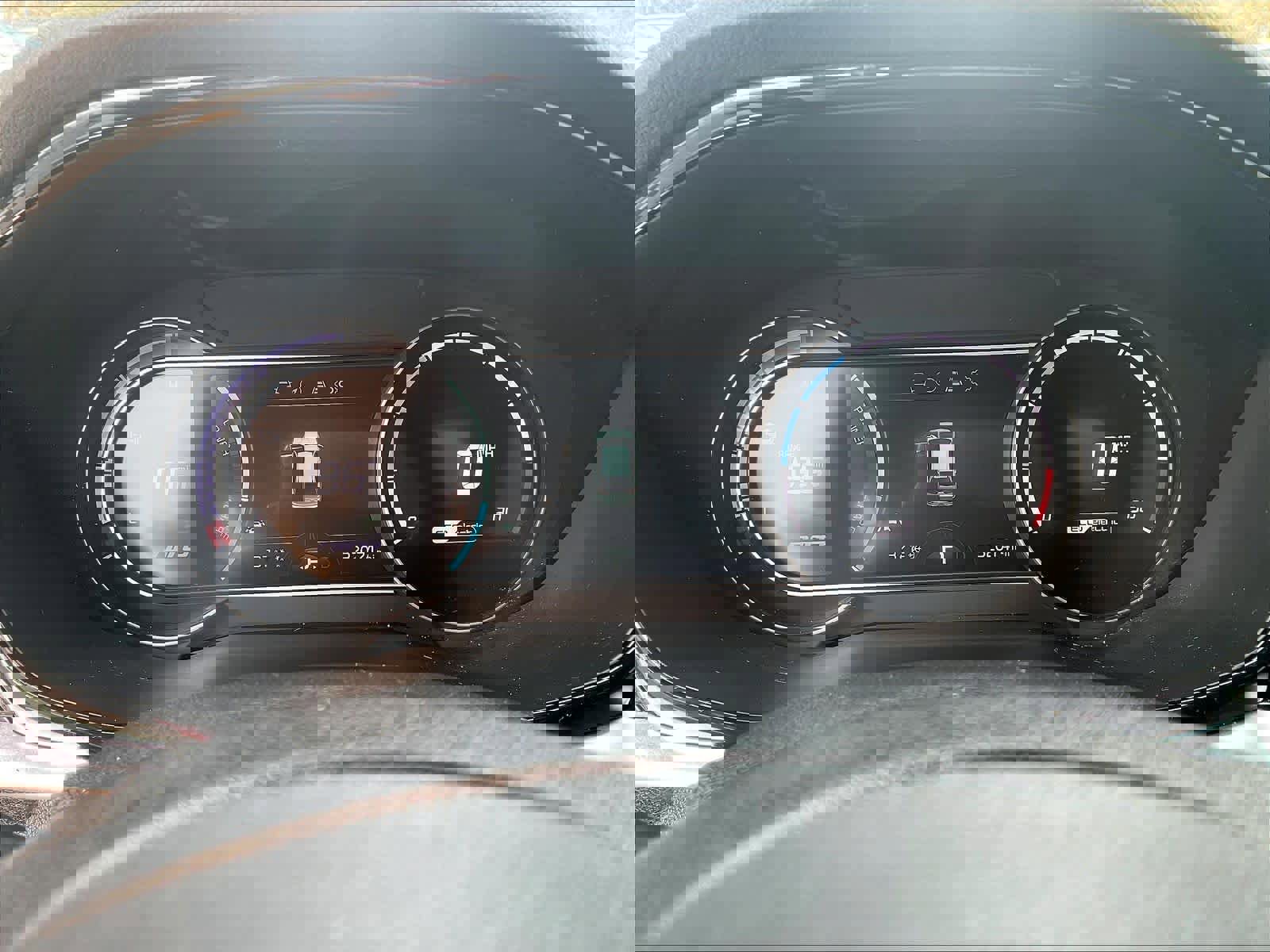 Used 2022 Kia Niro EX w/ Cold Weather Package image 24