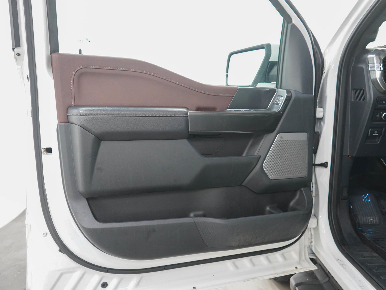 Used 2021 Ford F150 Lariat w/ Equipment Group 502A High AWD/4WD image 18