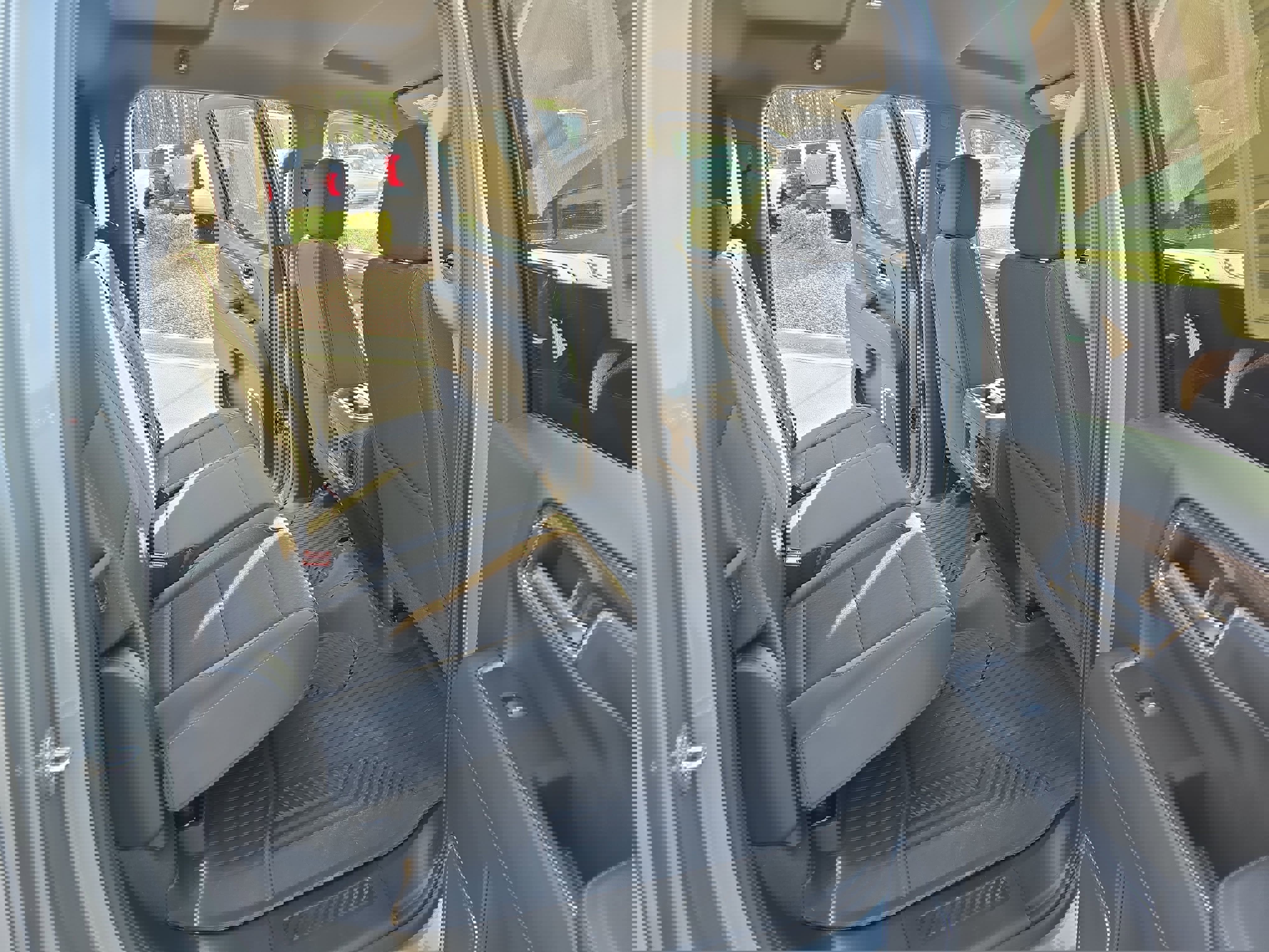 Used 2023 Chevrolet Silverado 1500 RST w/ Z71 Off-Road Package image 11