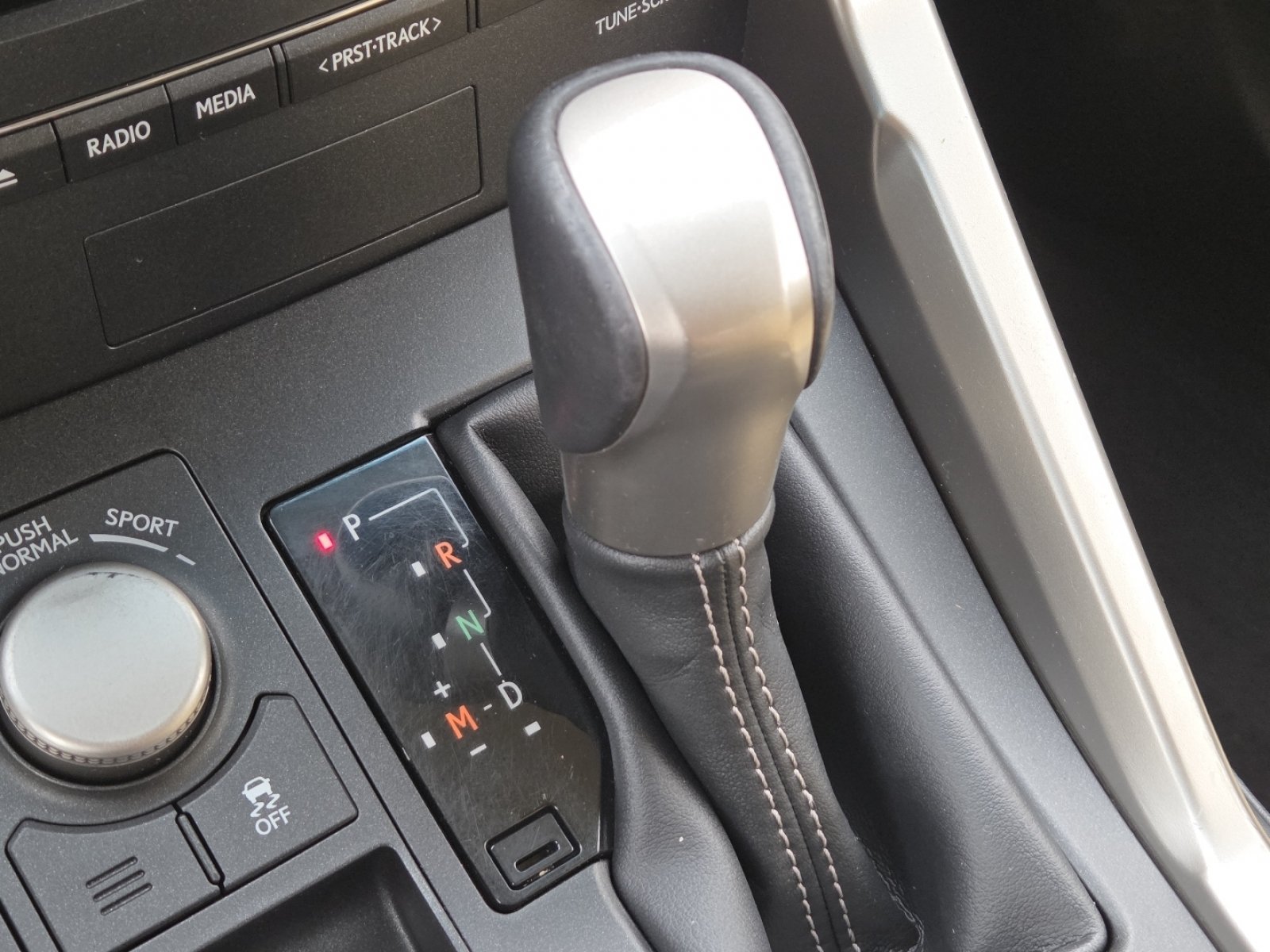 Used 2016 Lexus NX 200t FWD image 28