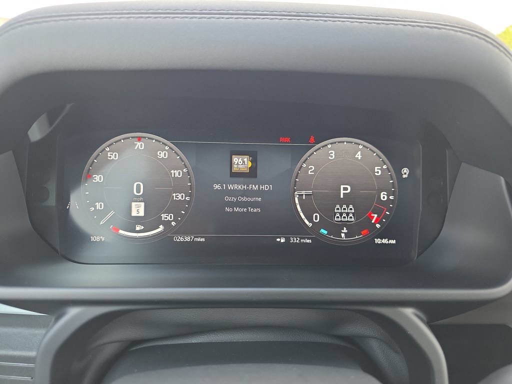 Used 2024 Land Rover Defender 130 X-Dynamic SE AWD/4WD image 39