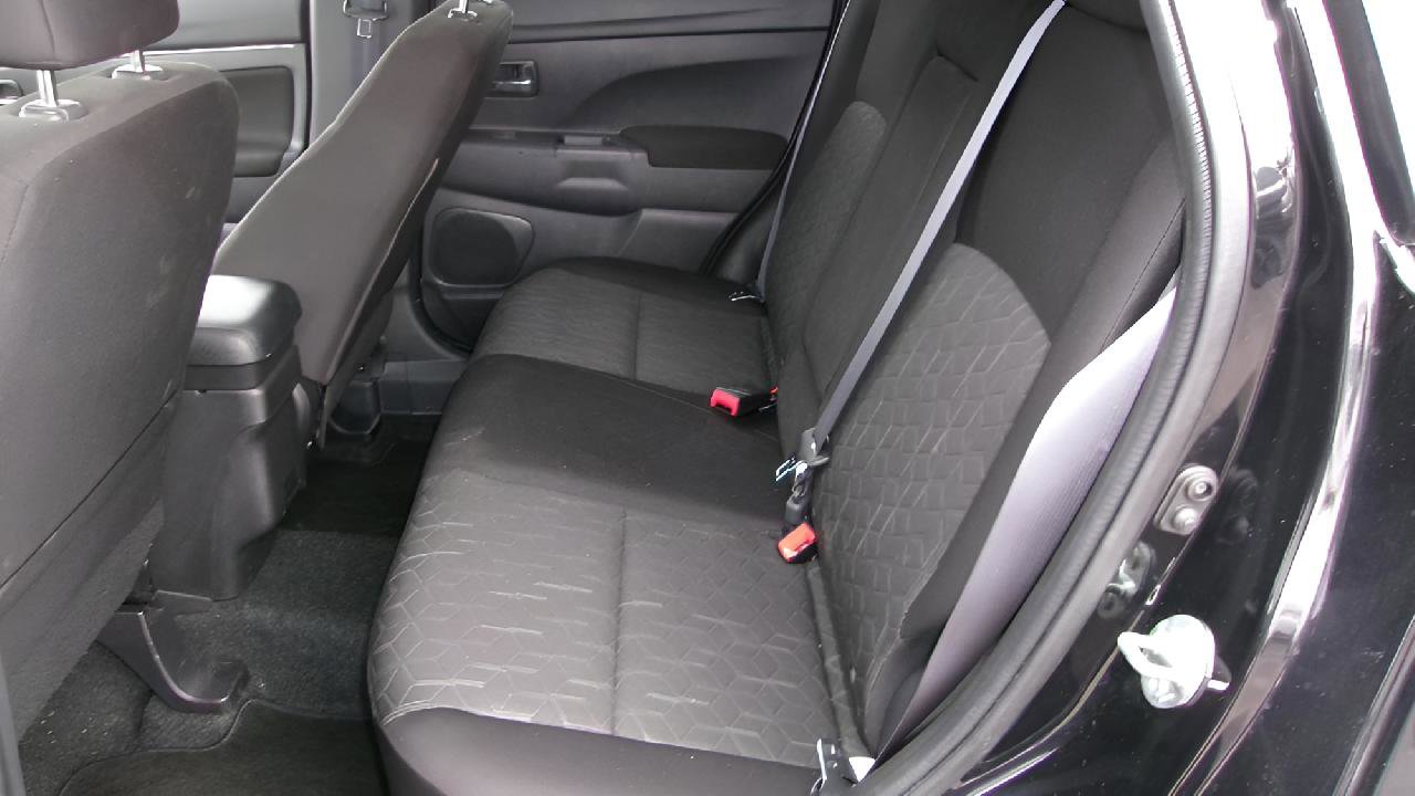 Used 2025 Mitsubishi Outlander Sport ES AWD/4WD image 10