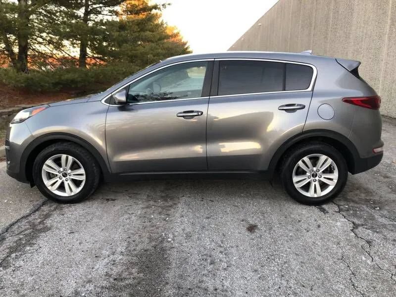 Used 2018 Kia Sportage LX FWD image 19