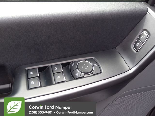 New 2026 Ford F350 XLT w/ Snow Plow/Camper Package image 10