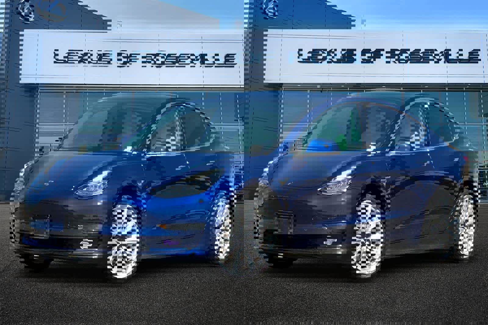 Used 2019 Tesla Model 3 Mid Range