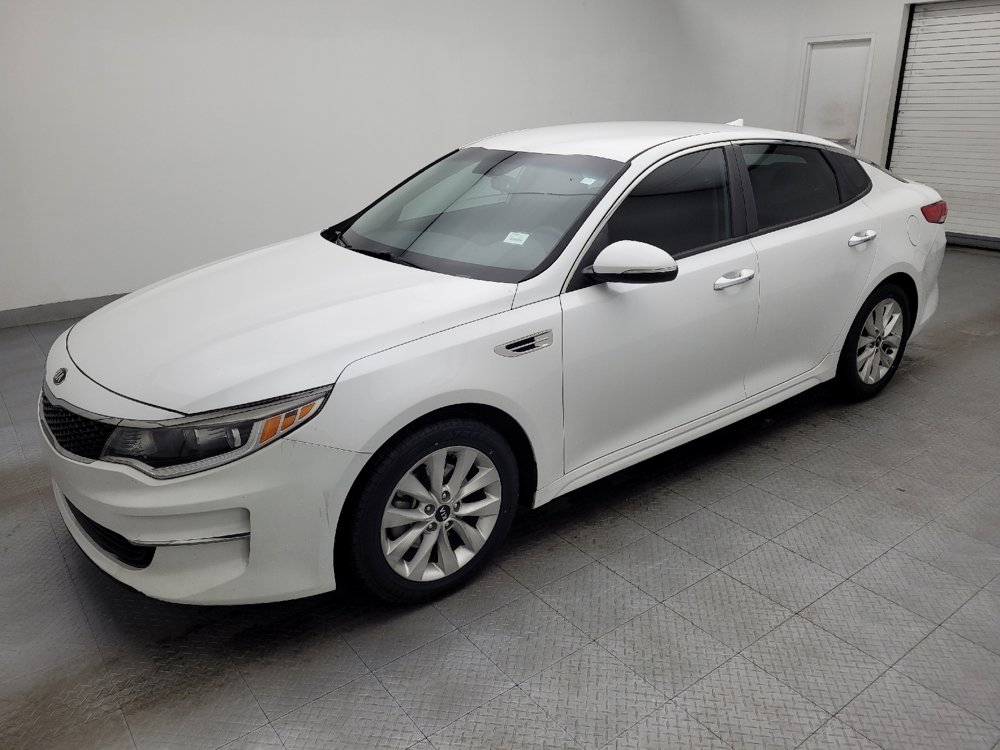 Used 2017 Kia Optima LX w/ Option Group 014 image 2