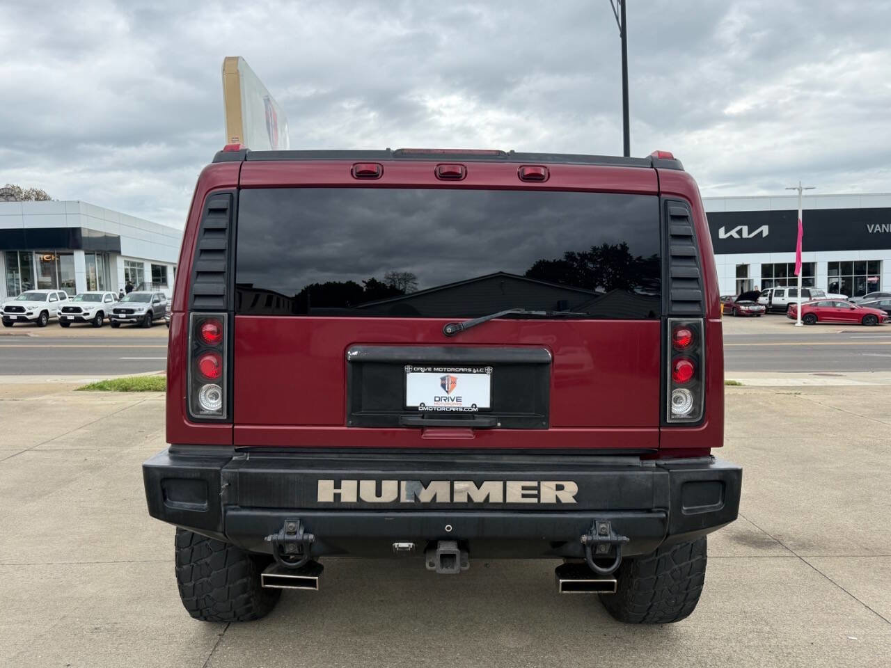 Used 2003 HUMMER H2 w/ Preferred Equipment Group image 7