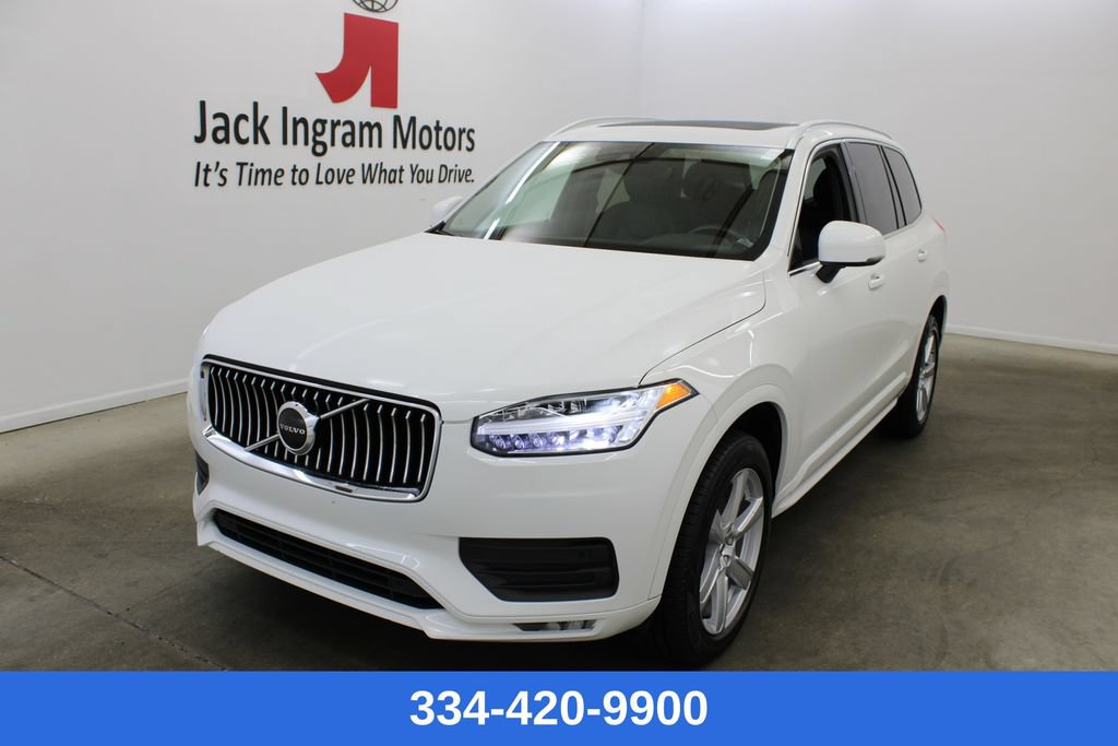 Used 2022 Volvo XC90 T5 Momentum FWD image 1