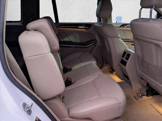 Used 2014 Mercedes-Benz GL 450 4MATIC image 20