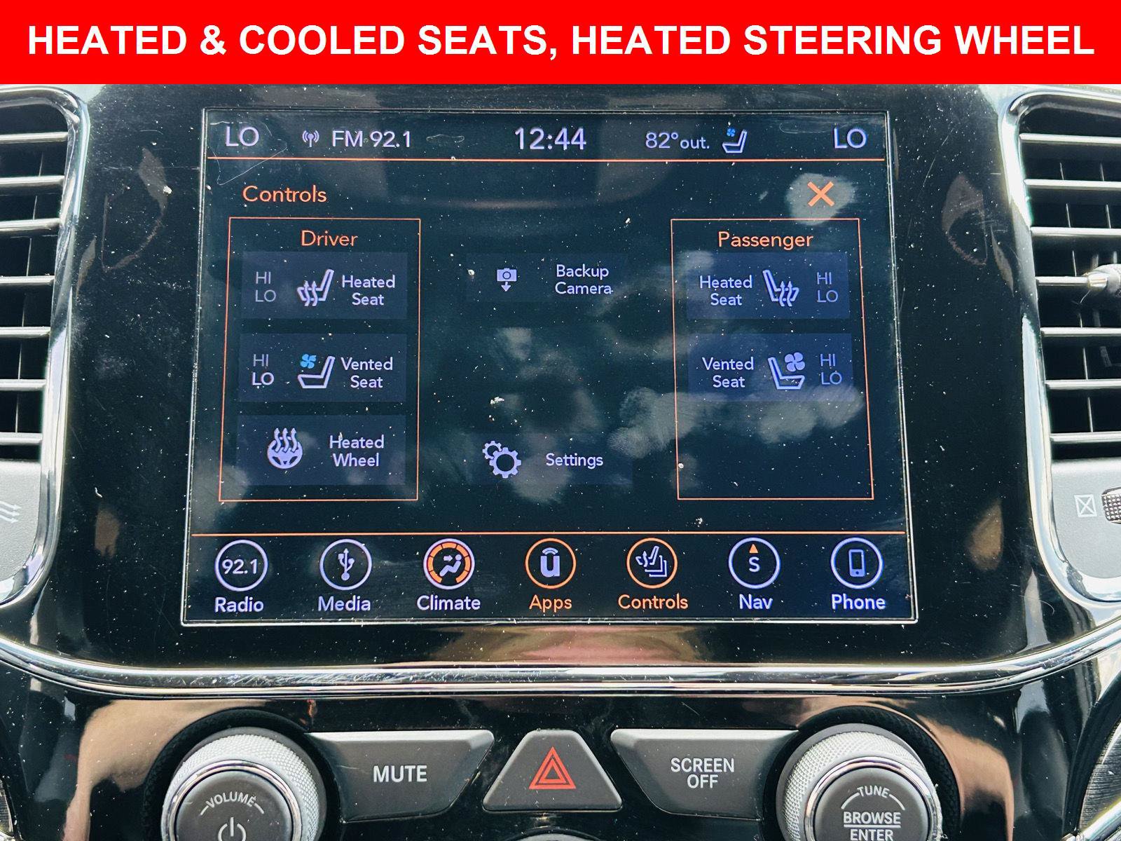 Used 2019 Jeep Grand Cherokee Trailhawk AWD/4WD image 6