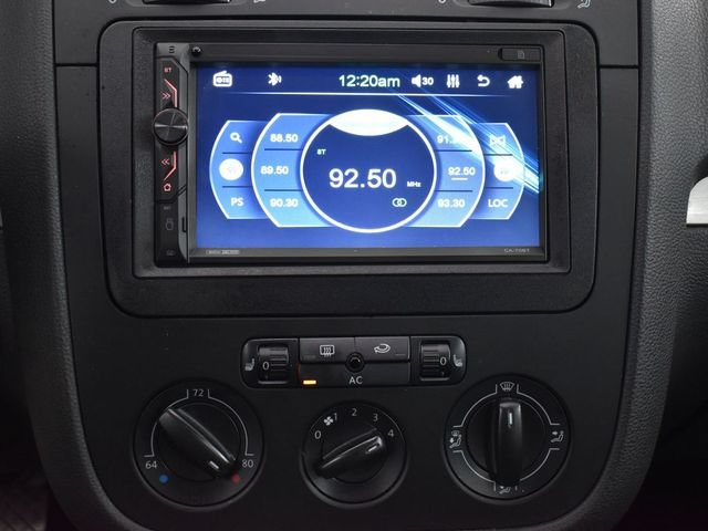 Used 2009 Volkswagen Rabbit S FWD image 9