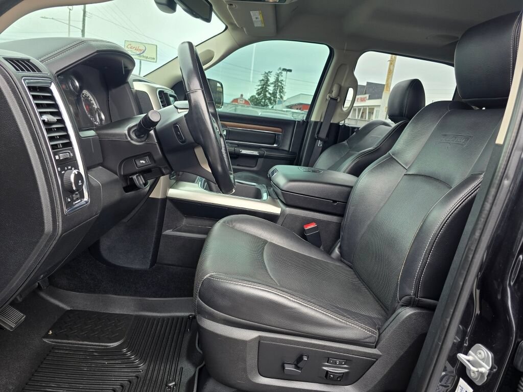 Used 2017 RAM 1500 Laramie w/ Convenience Group AWD/4WD image 20