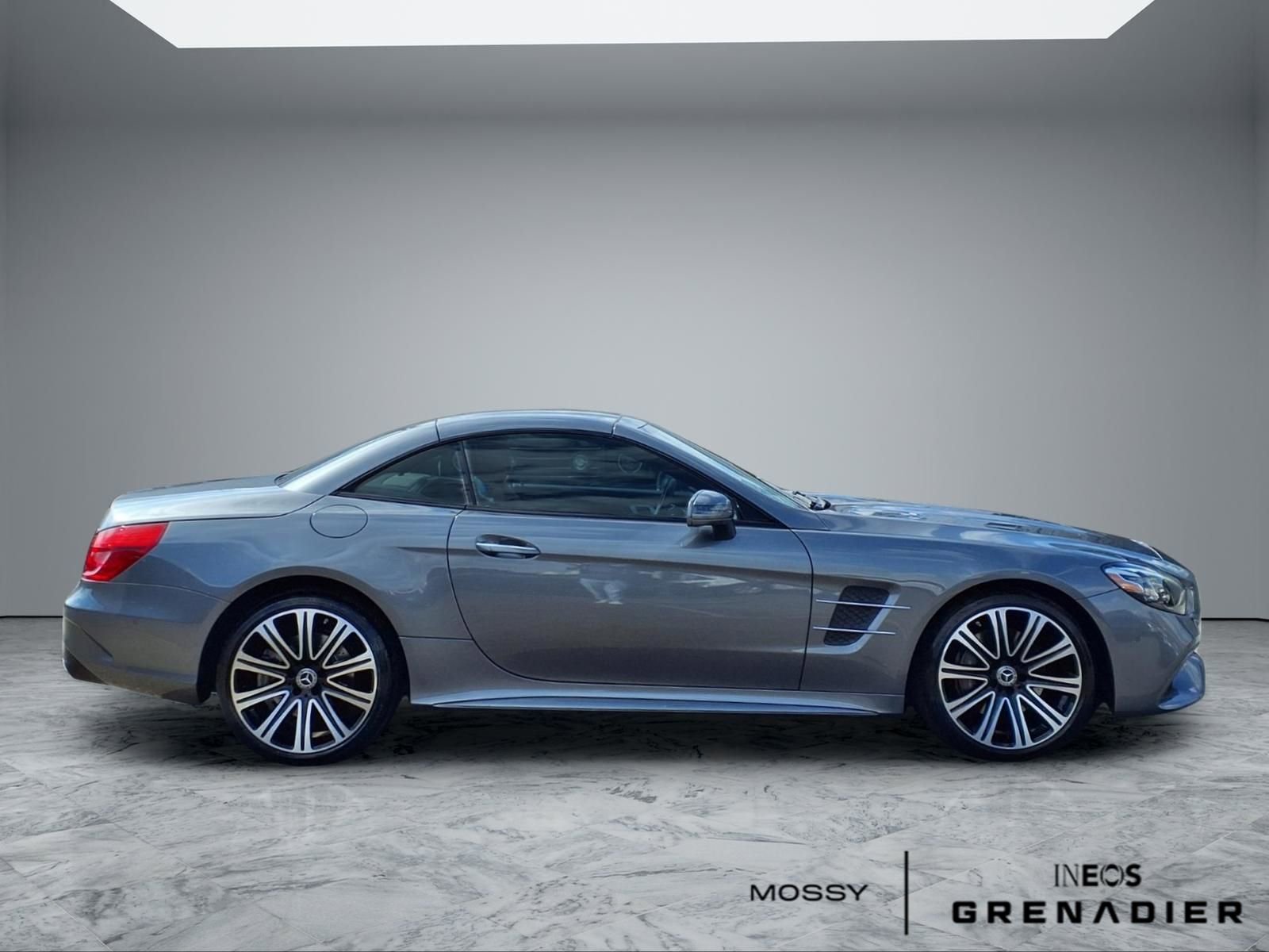 Used 2020 Mercedes-Benz SL 450 image 4