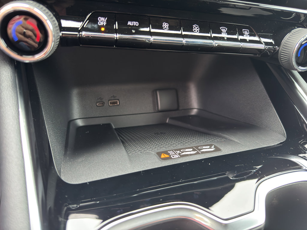 New 2026 Chevrolet Traverse LT image 21