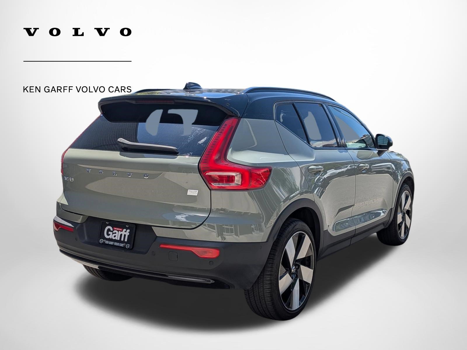 Used 2023 Volvo XC40 Recharge Ultimate AWD/4WD image 5
