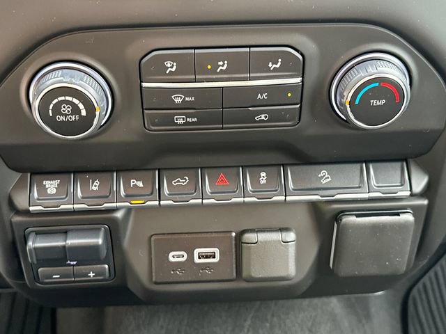 Certified 2025 Chevrolet Silverado 2500 Custom w/ Custom Value Package AWD/4WD image 29